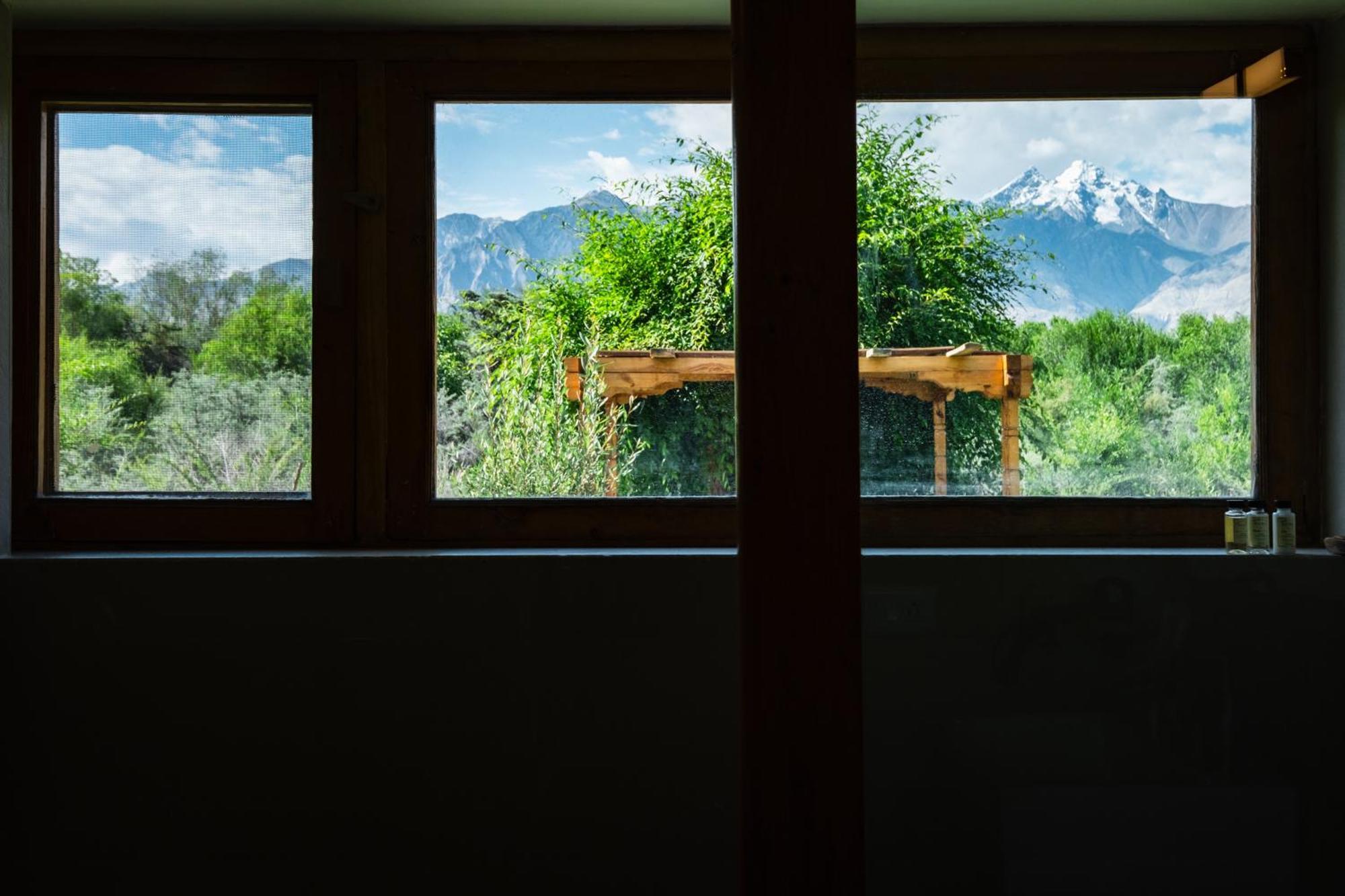 Lchang Nang Retreat-The House Of Trees-Nubra Valley Hotel Sumur Kültér fotó